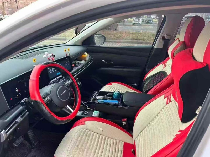 张家界25年现代途胜6