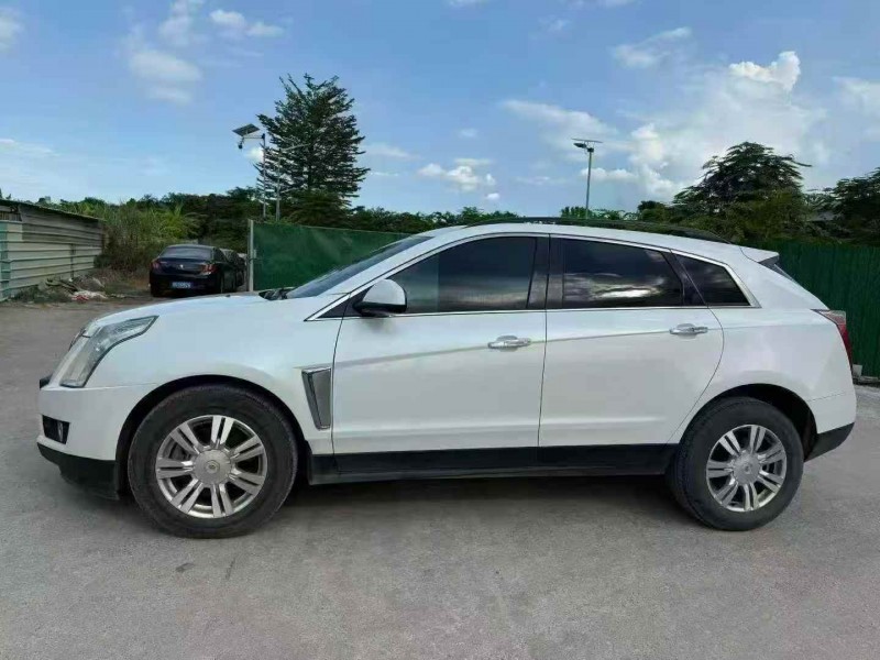 佛山16年凯迪拉克SRX7