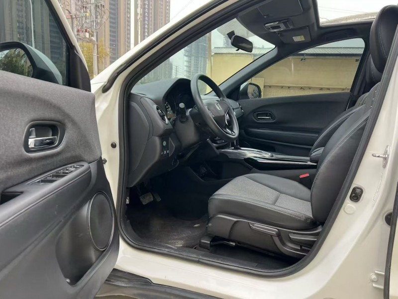 平顶山22年本田XRV4