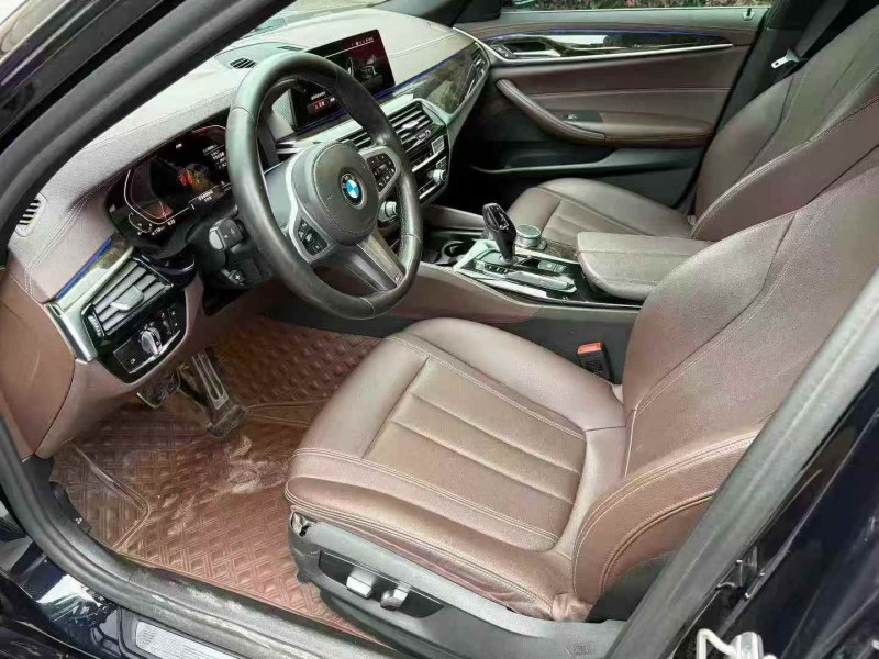 金华19年宝马5系4