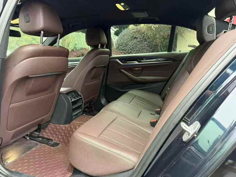 金华19年宝马5系5