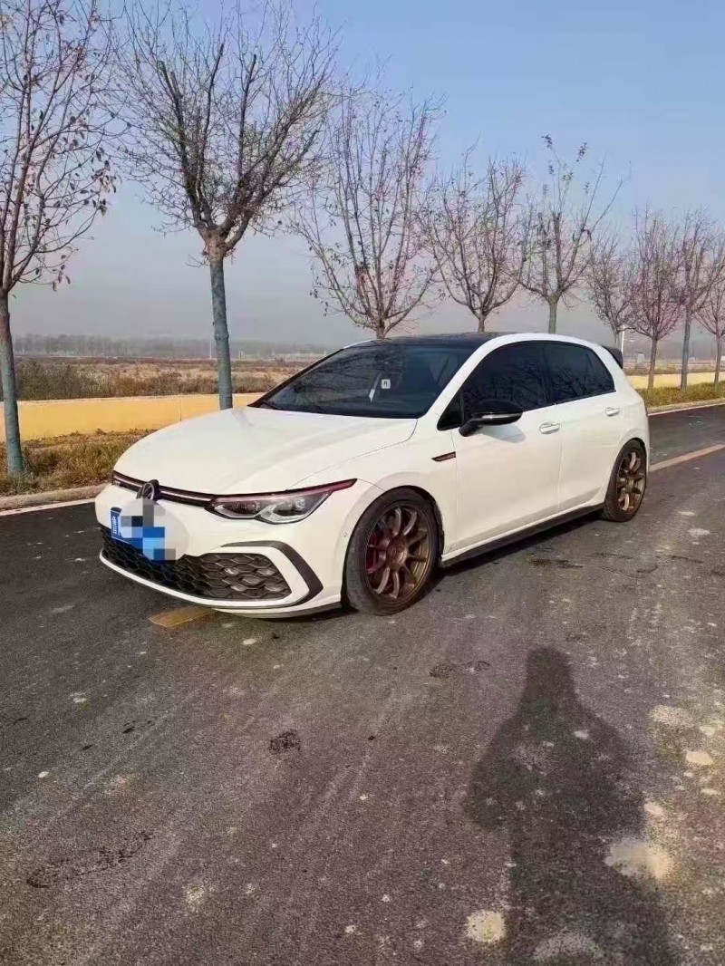 菏泽22年大众高尔夫2