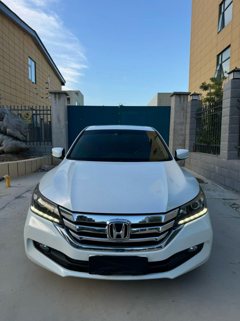 平顶山16年本田雅阁1