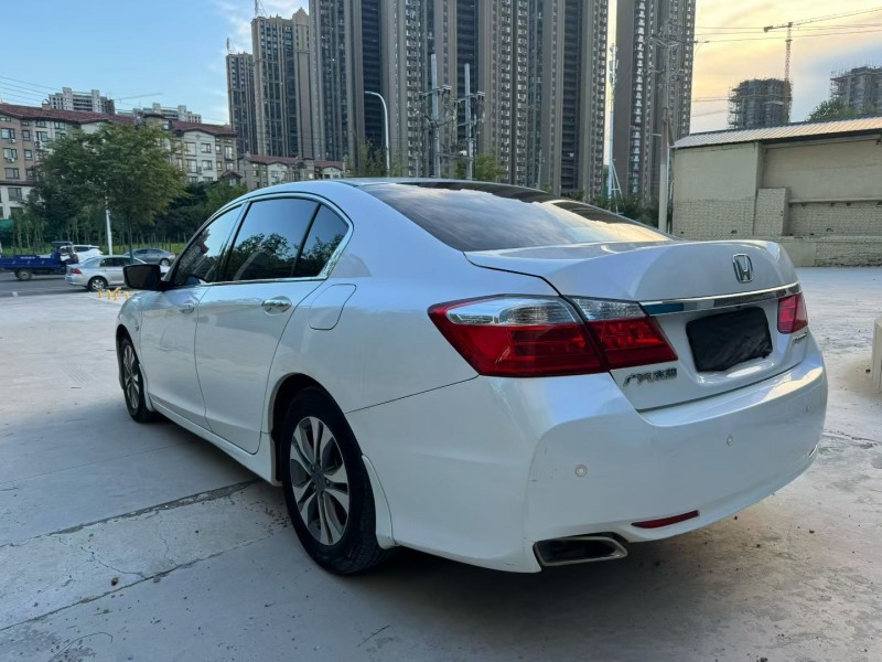 平顶山16年本田雅阁9