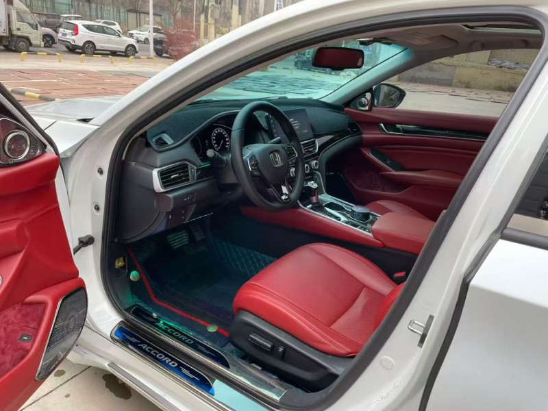平顶山21年本田雅阁5