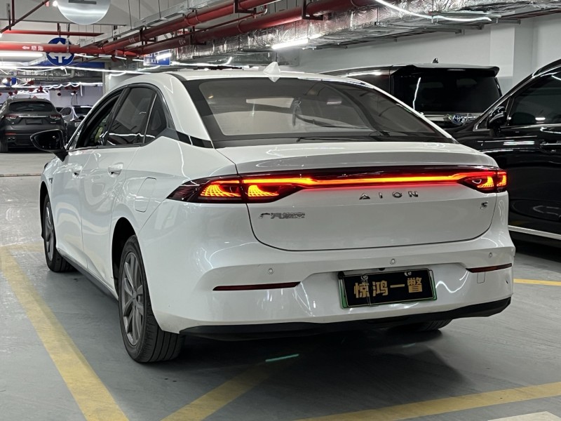 深圳24年传祺埃安S8