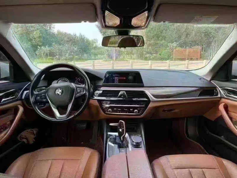 菏泽17年宝马5系4