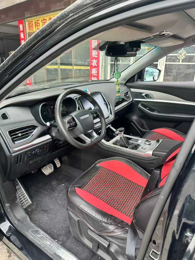 桂林21年奇瑞捷途3