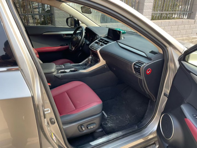 平顶山19年雷克萨斯NX6