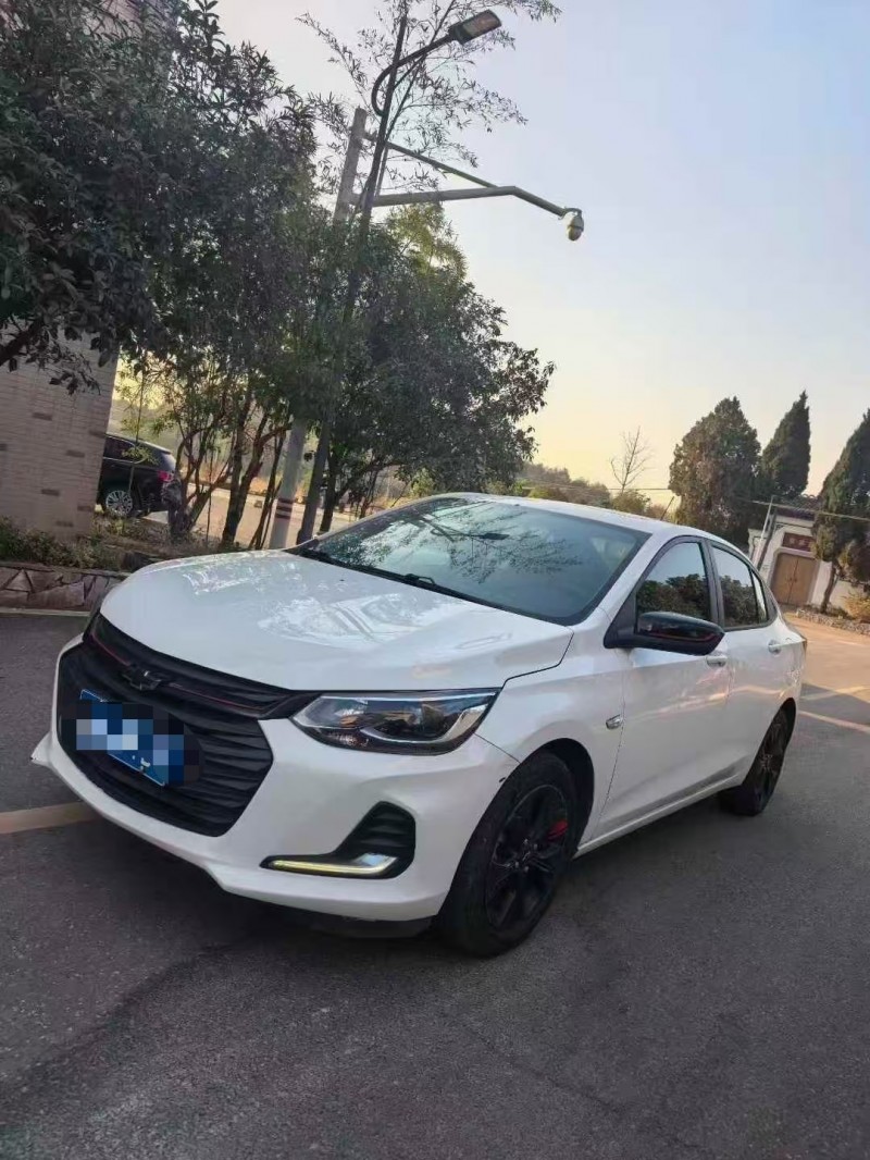 菏泽19年雪佛兰科沃兹3