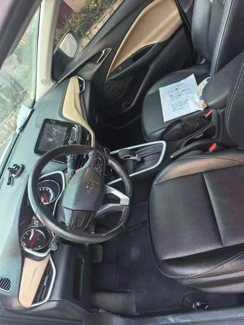 菏泽19年雪佛兰科沃兹6