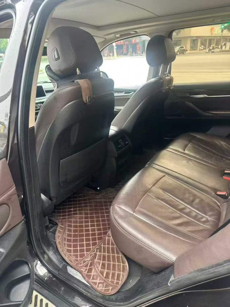 桂林17年宝马X56