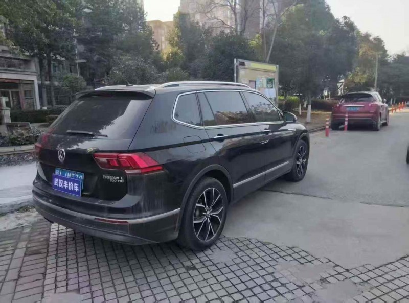 鄂州19年大众途观7