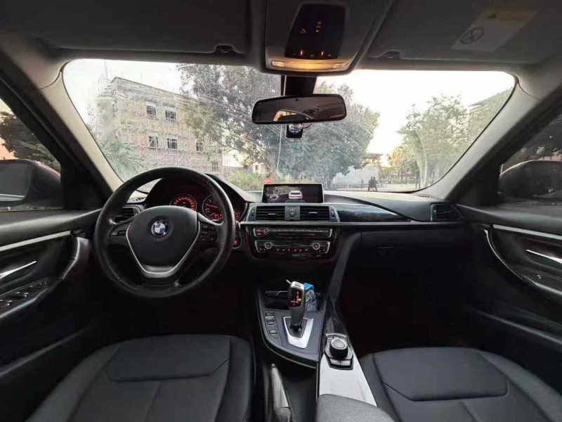 茂名17年宝马3系4