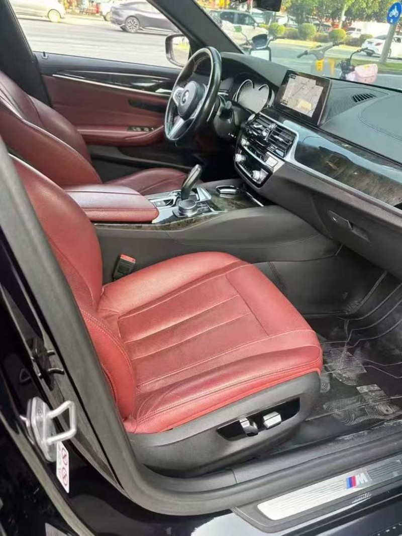 桂林18年宝马5系5