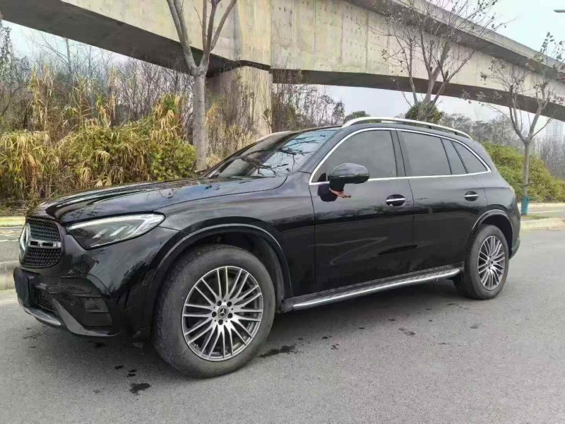 荆州23年奔驰GLC2