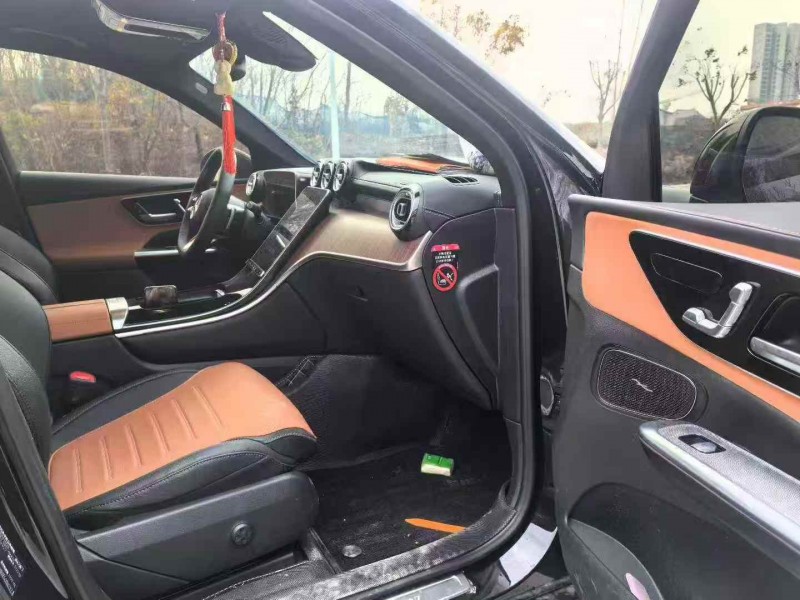 荆州23年奔驰GLC7