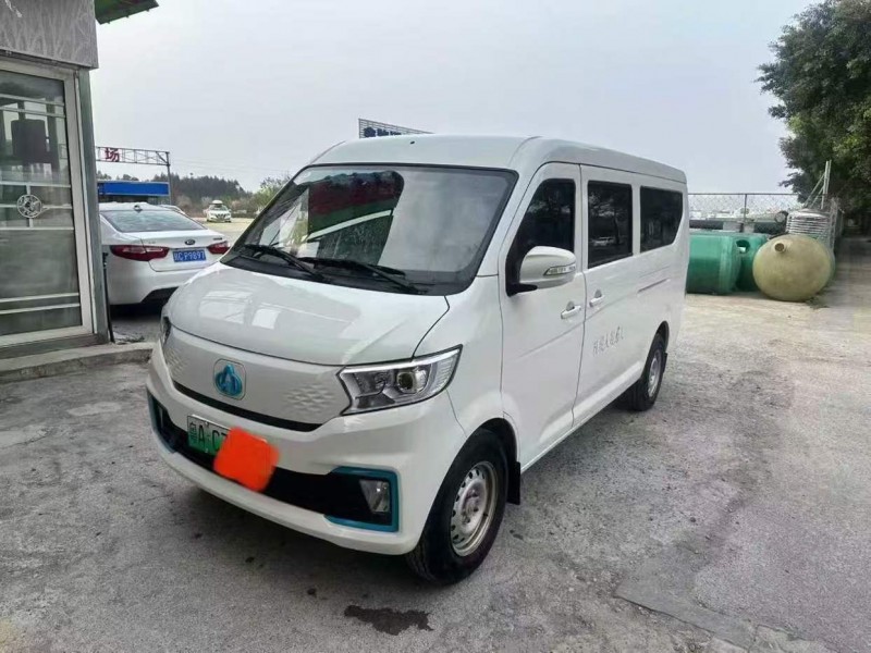 桂林25年长安汽车跨越星2