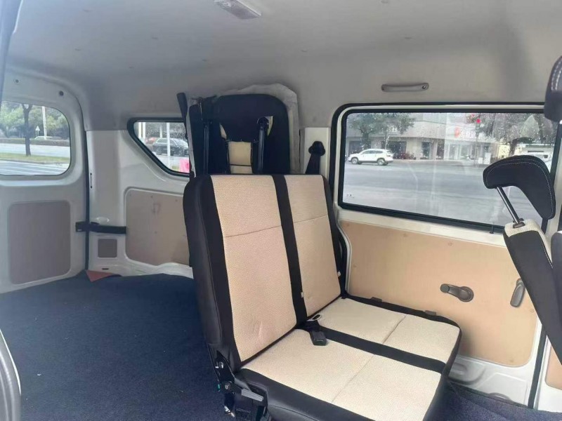 桂林25年长安汽车跨越星5