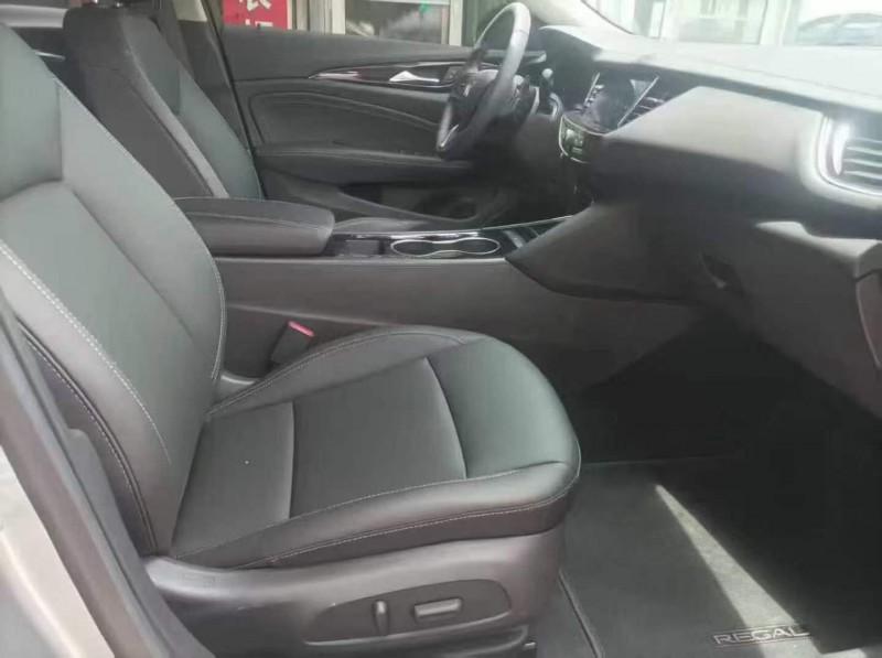 桂林24年别克君威6