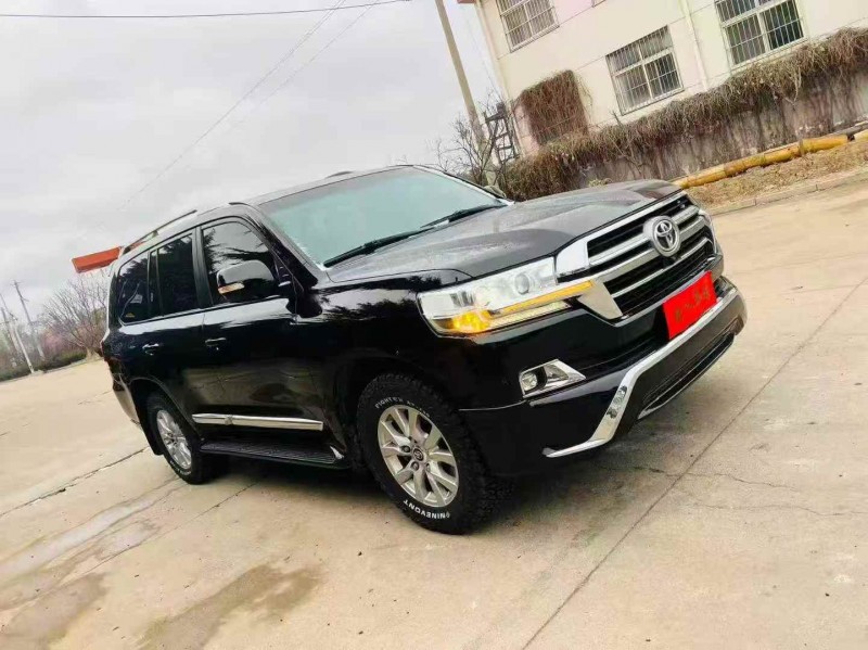 潍坊19年丰田兰德酷路泽2