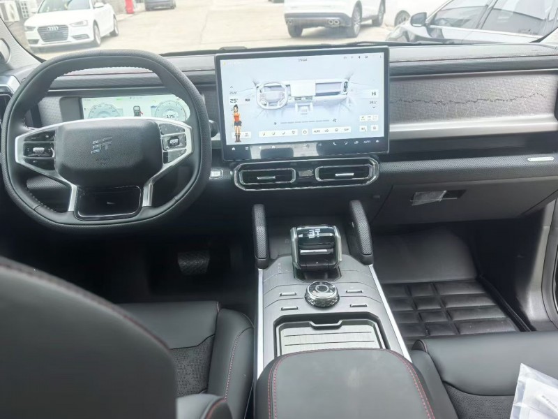 岳阳25年奇瑞捷途5