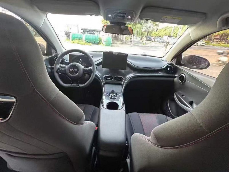 桂林24年比亚迪E25