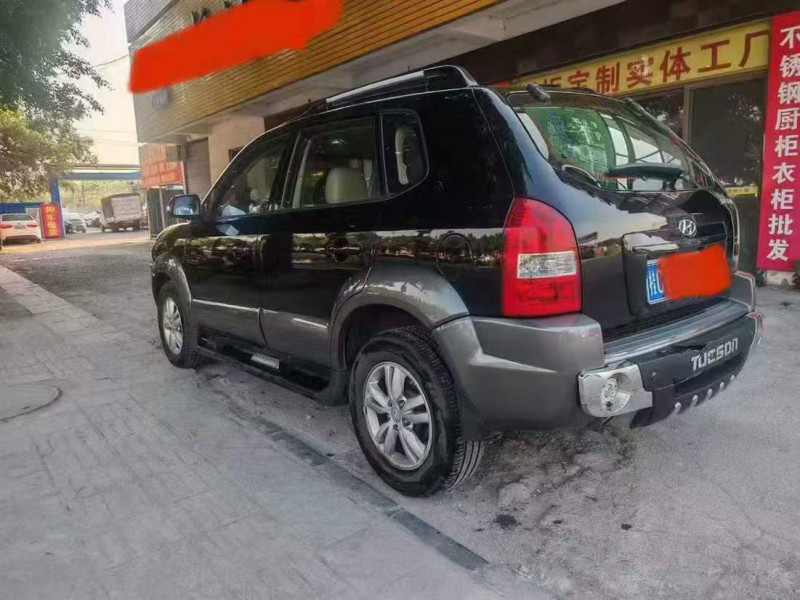 桂林10年现代途胜7