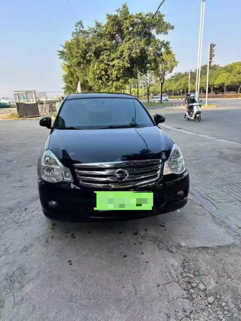 桂林17年日产轩逸1