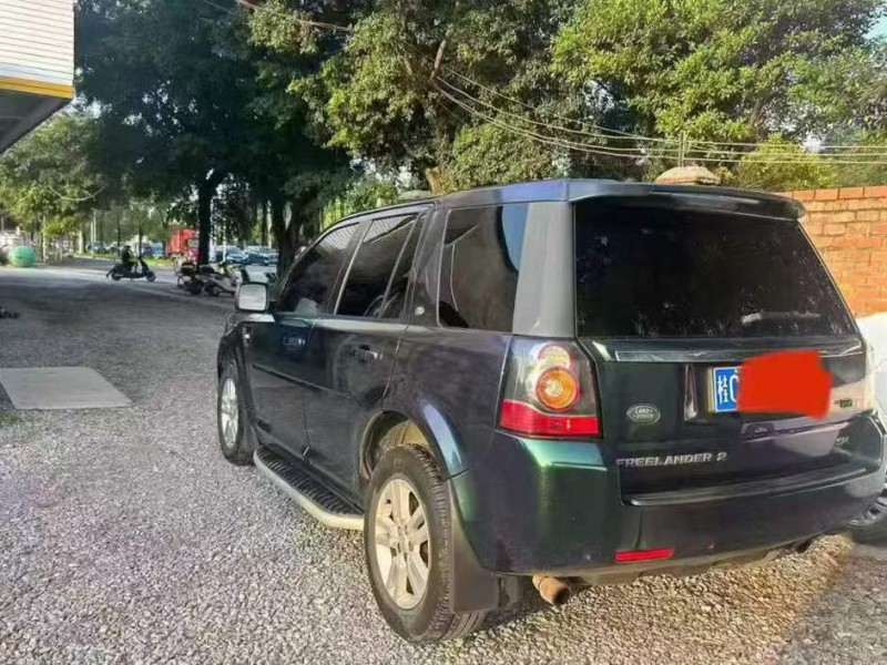 桂林14年路虎神行者8