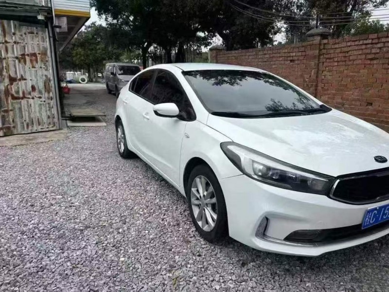 桂林18年起亚K33