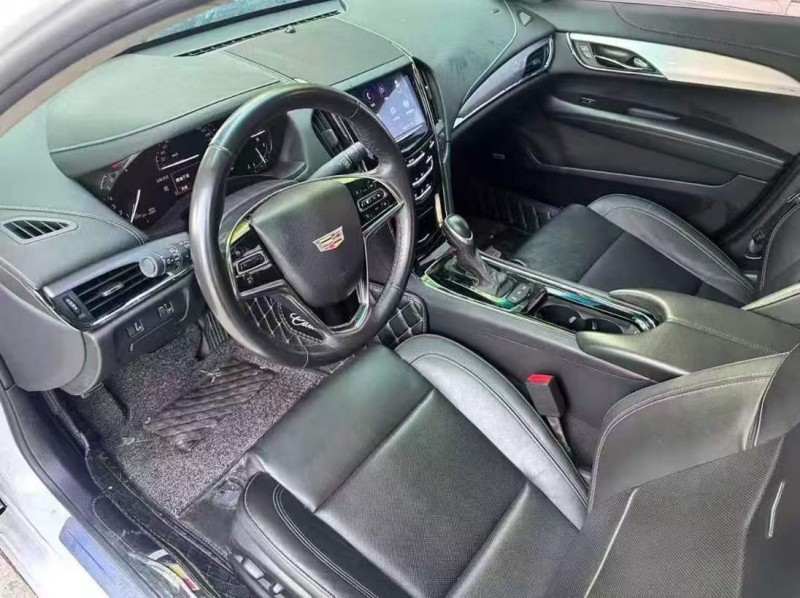 桂林19年凯迪拉克ATS4