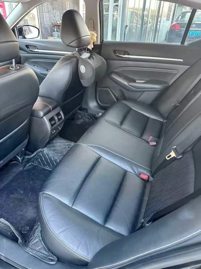 桂林19年日产天籁7