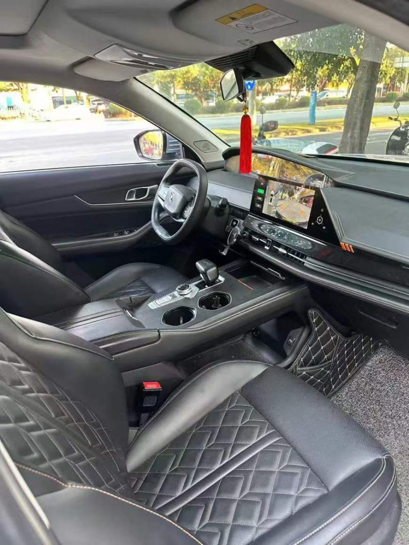 桂林22年长安汽车UNI5