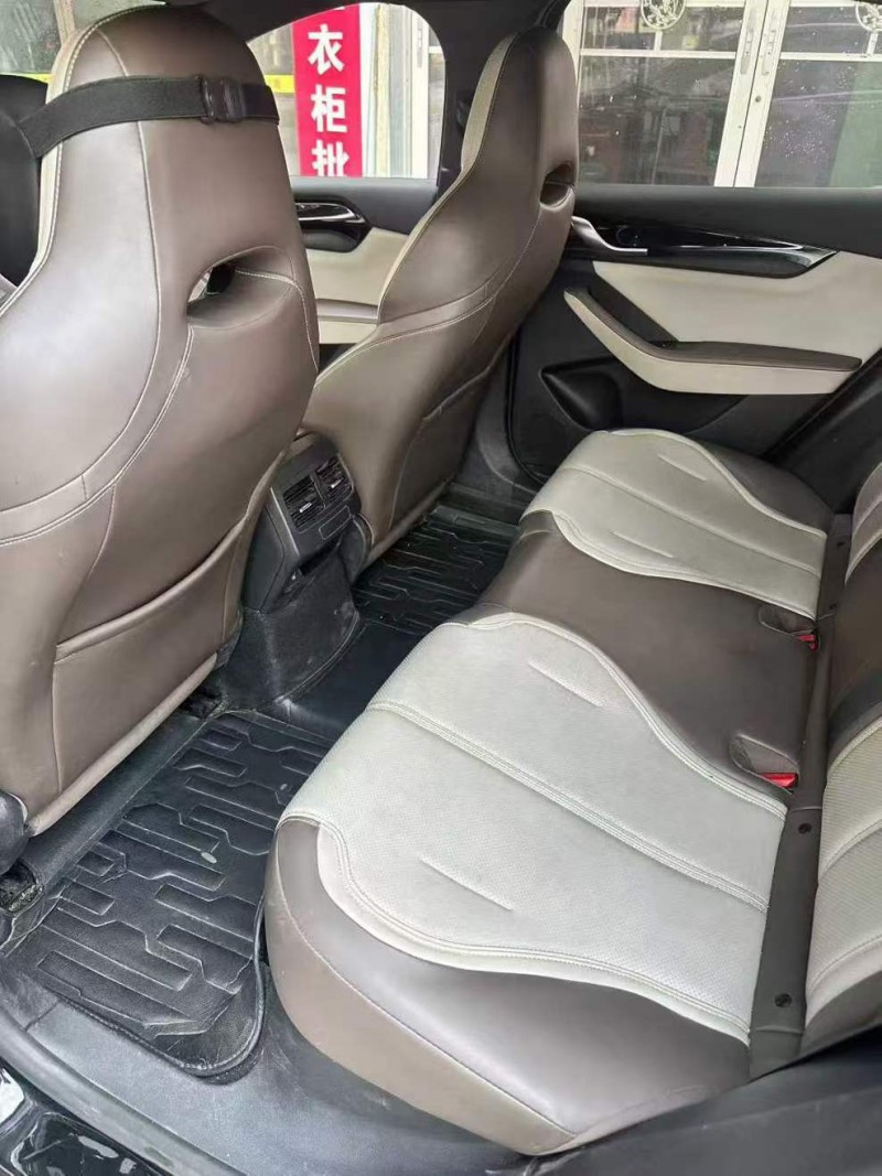 桂林23年比亚迪秦6