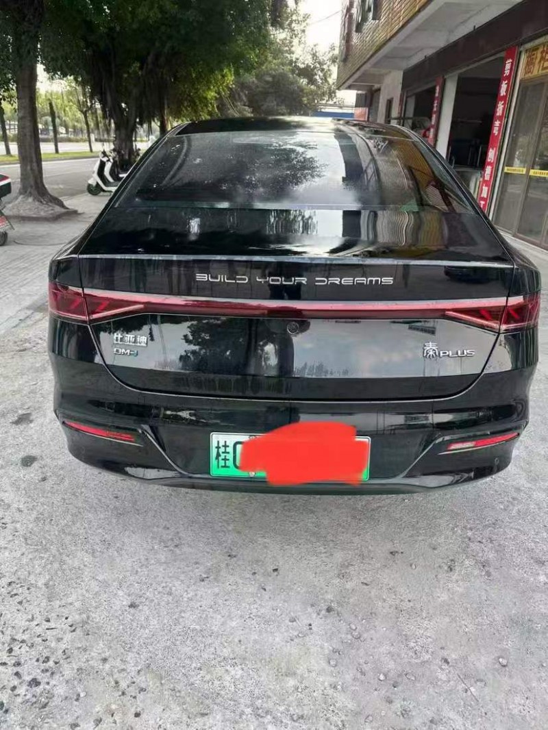 桂林23年比亚迪秦9