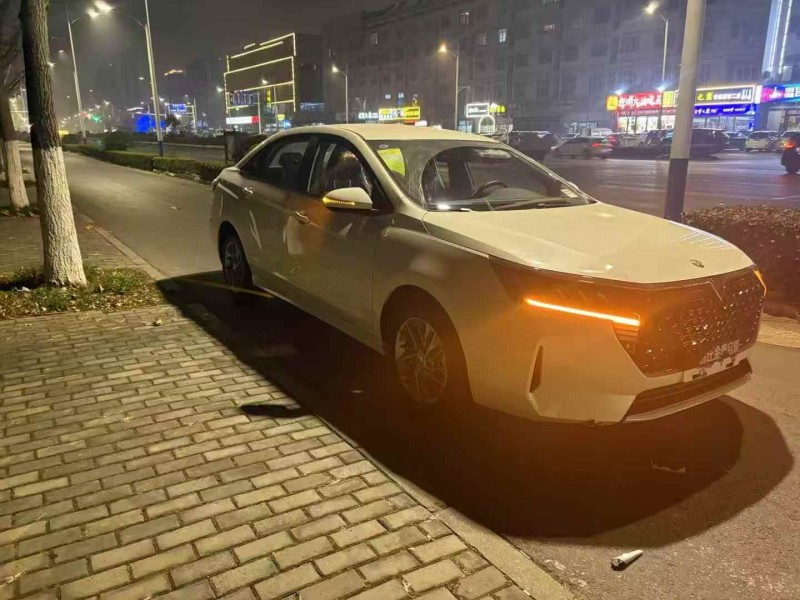 济宁26年启辰D603