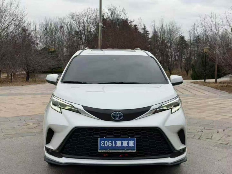 潍坊24年丰田格瑞维亚1