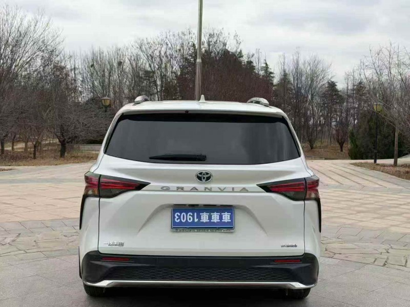 潍坊24年丰田格瑞维亚9