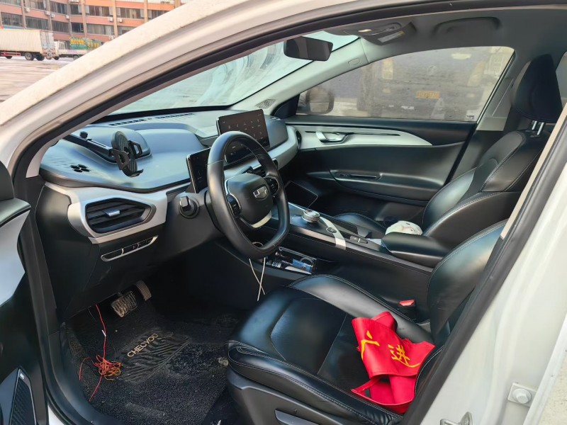 青岛23年吉利几何9