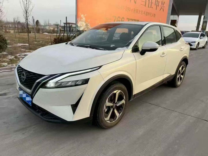 潍坊25年日产逍客3