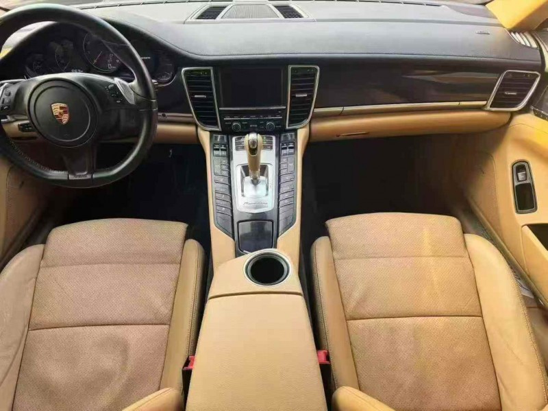 秦皇岛13年保时捷帕拉梅拉4