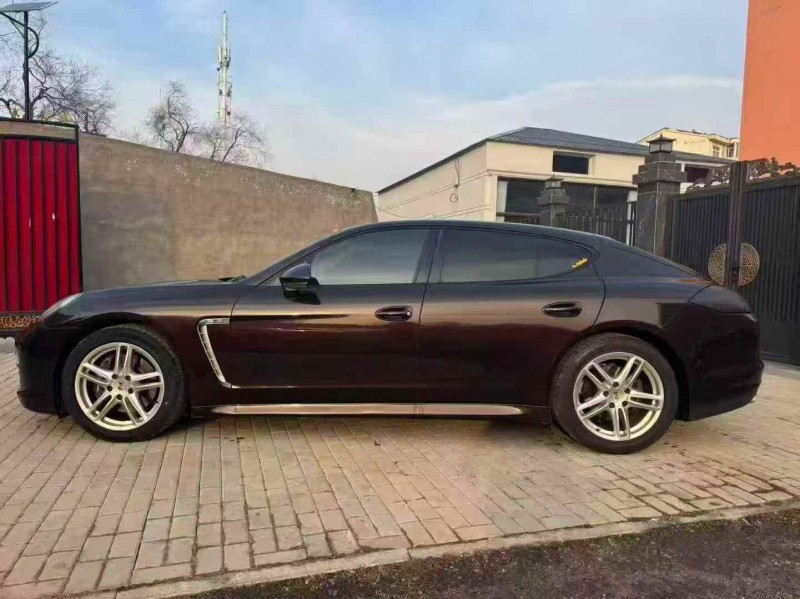 秦皇岛13年保时捷帕拉梅拉7