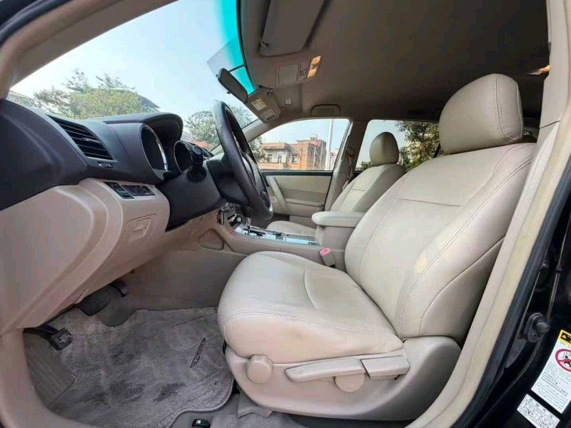 茂名13年丰田汉兰达5