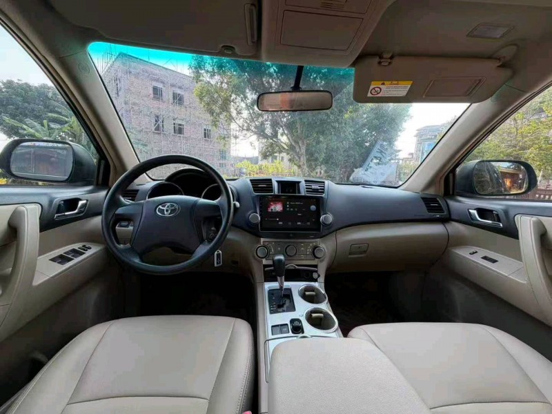 茂名13年丰田汉兰达6