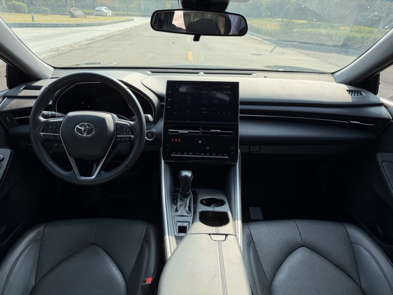 淮安22年丰田亚洲龙6