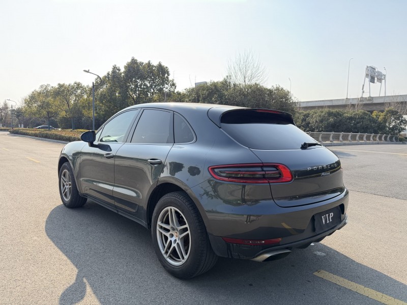 苏州18年保时捷Macan9