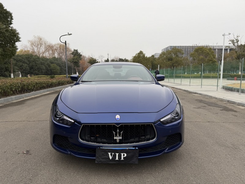 淮安17年玛莎拉蒂Ghibli1