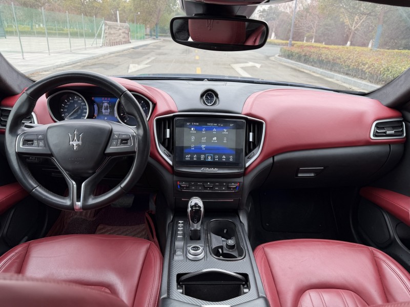 淮安17年玛莎拉蒂Ghibli6