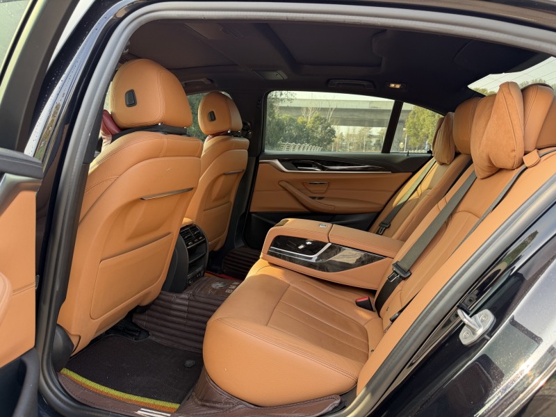 苏州20年宝马5系4